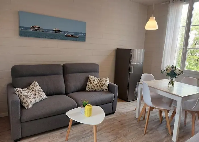 4 Personnes Wifi Parking Lägenhet